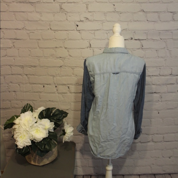 Anthropologie Bella Dahl Two Tone Chambray Top - Picture 2 of 6